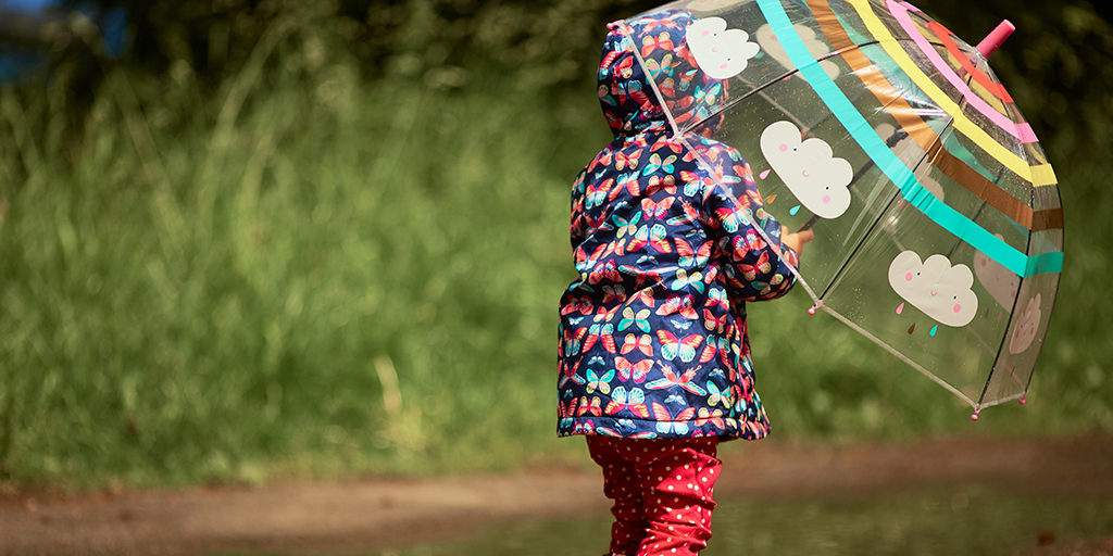 Monsoon Diseases in Children: Symptoms, Warning Signs, Prevention & Treatment